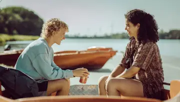 Задник к фильму "Skiff" #534721