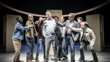 Задник к фильму "National Theatre Live: Dear England" #761760