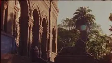 Задник к фильму "The Medallion" #351928