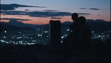 Задник к фильму "Σε μια άγνωστη χώρα" #766582