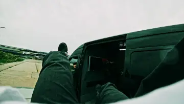 Задник к фильму "Bad Day at the Office" #1652297