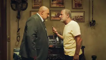 Задник к фильму "ليه تعيشها لوحدك؟!" #984677