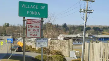 Задник к фильму "Henry Fonda for President" #1049297