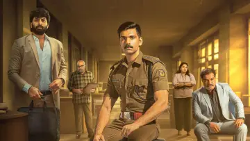 Задник к фильму "ഗോളം" #686218