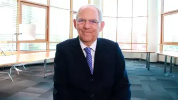 Задник к фильму "Beckenbauer" #198110