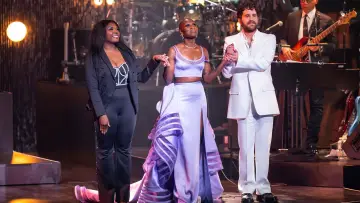 Задник к фильму "Cynthia Erivo & Friends: A New Year