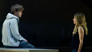 Задник к фильму "Next to Normal" #790558