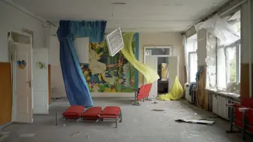 Задник к фильму "Мирні люди" #1016425