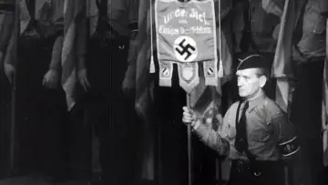 Задник к фильму "Nazi Town, USA" #355074