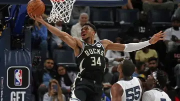 Задник к фильму "Giannis: The Marvelous Journey" #413290