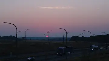 Задник к фильму "hold on to her" #757232