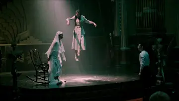 Задник к фильму "午夜场" #1833009