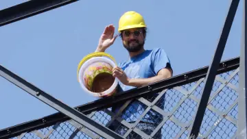 Задник к фильму "The Pee Pee Poo Poo Man" #1609038
