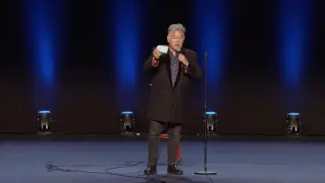 Задник к фильму "Stewart Lee, Basic Lee: Live at The Lowry" #985022