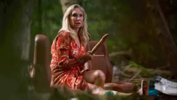 Задник к фильму "Hunting Housewives" #1015019