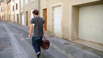 Задник к фильму "Toubib, 12 années dans la vie d