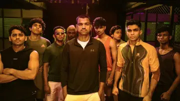 Задник к фильму "ആലപ്പുഴ ജിംഖാന" #722008