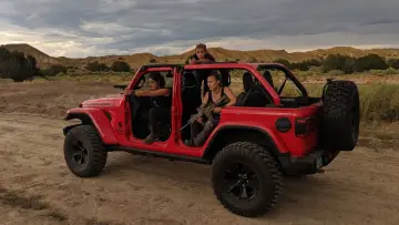 Задник к фильму "Gold Raiders" #1015500