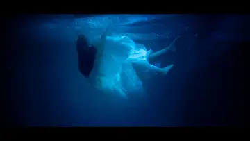 Задник к фильму "Crescendo" #352901