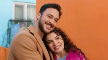 Задник к фильму "Hayatımız Roman" #367251