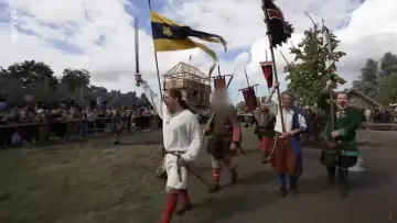 Задник к фильму "Rechtsextreme in der Wikingerszene" #356664