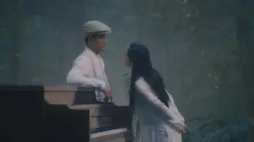 Задник к фильму "Đào, Phở và Piano" #368776