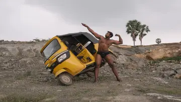 Задник к фильму "Tight: The World of Indian Bodybuilding" #369072