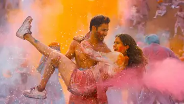 Задник к фильму "सन्नी संस्कारी की तुलसी कुमारी" #596442