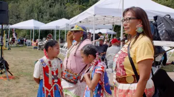 Задник к фильму "Powwow People" #1637344