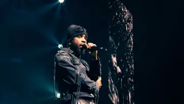 Задник к фильму "Josman en concert à l’Accor Arena" #1016549