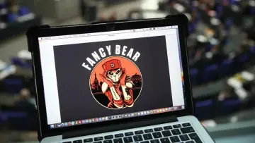 Задник к фильму "Putins Bären - Die gefährlichsten Hacker der Welt" #409675