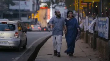 Задник к фильму "പ്രാവിൻകൂട് ഷാപ്പു" #807190