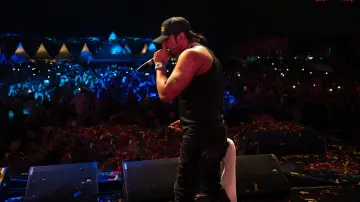 Задник к фильму "Yo Yo Honey Singh: Famous" #1832926