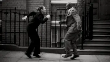 Задник к фильму "Sidewalk Shuffle" #410175