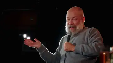 Задник к фильму "Kyle Kinane: Dirt Nap" #1049431