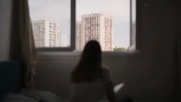 Задник к фильму "Étudiantes en terrain miné" #883310