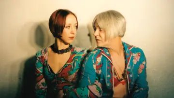 Задник к фильму "S/He Is Still Her/e: The Official Genesis P-Orridge Documentary" #854649