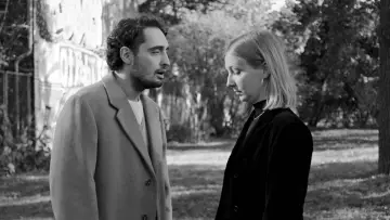 Задник к фильму "The Actor The Liar The Murderer" #443372