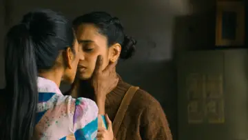 Задник к фильму "निर्लज्ज" #650409