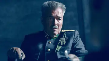 Задник к фильму "Предатель" #705885