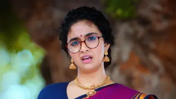 Задник к фильму "ఉప్పు కప్పురంబు" #792767