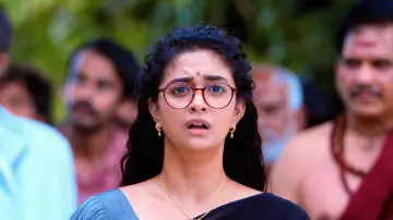 Задник к фильму "ఉప్పు కప్పురంబు" #792769