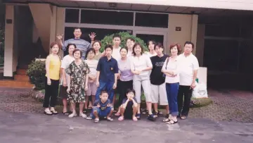 Задник к фильму "Dear Family" #1255039