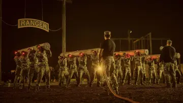 Задник к фильму "Военная машина" #764141