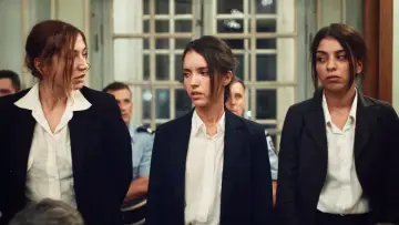Задник к фильму "Le Gang des Amazones" #692438