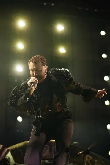 Постер к фильму "Sam Smith: Lollapalooza Argentina" #424030