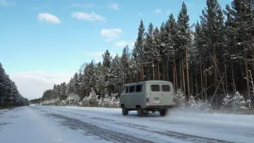 Задник к фильму "Weiterleben in Putins Russland" #444219