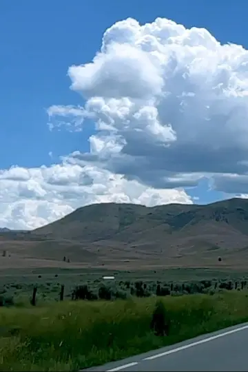 Постер к фильму "Cloudburst" #480829