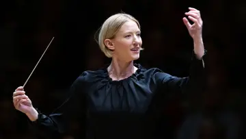Задник к фильму "Joana Mallwitz – Momentum" #469705