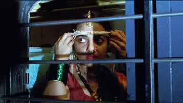 Задник к фильму "Sister Midnight" #637676